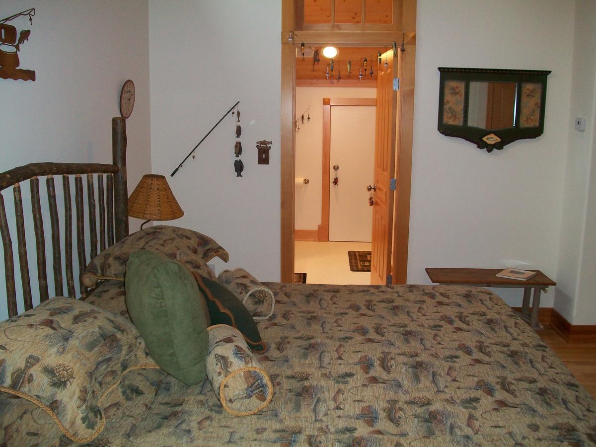 The Lodge At Trout Creek Bed And Breakfast Extérieur photo